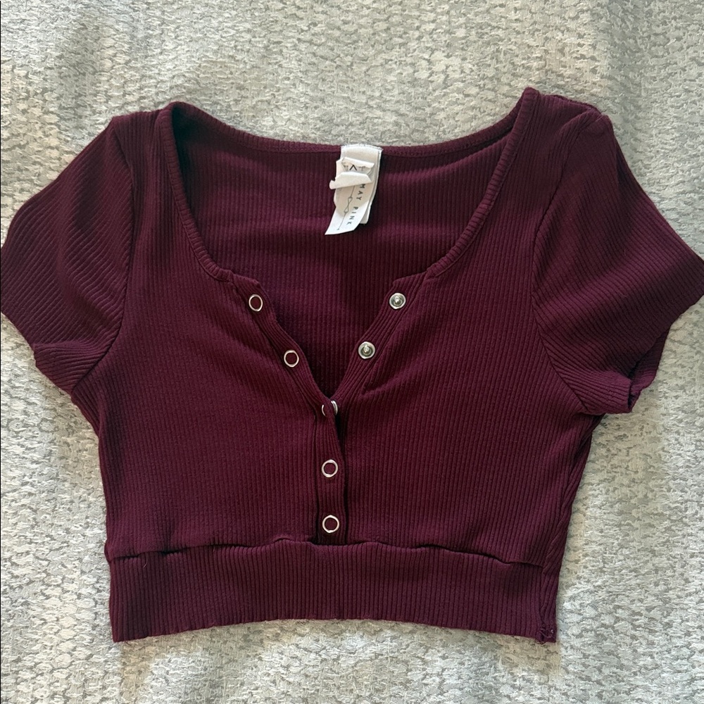 Chic Burgundy Buttoned Crop Top